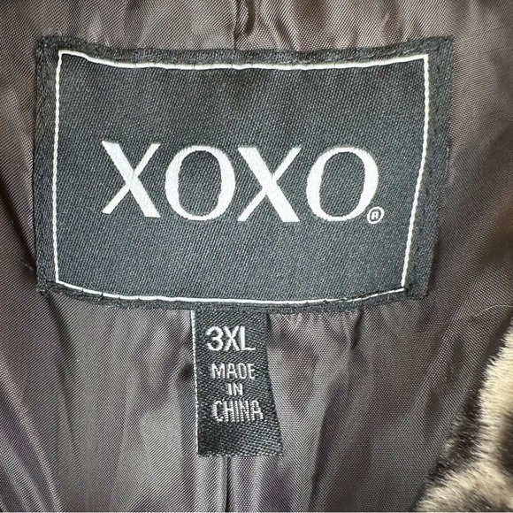 XOXO Vegan Fur Leopard Hooded Tie Waist Vest NWT - Picture 6 of 9